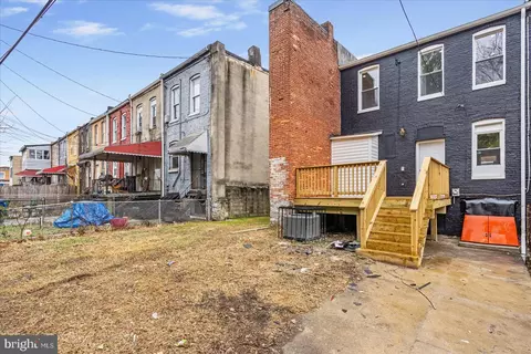 Exterior - 2930 Ellicott Dr, Baltimore, MD 21216 photo 4 of 6