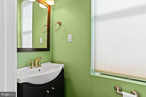 Bath - 3503 E Pratt St, Baltimore, MD 21224 photo 1 of 3