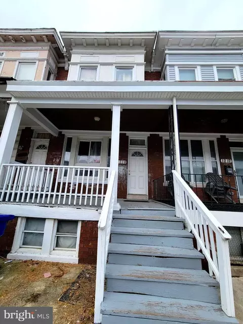 1210 Oakhurst Pl, Baltimore, MD 21216 photo 1