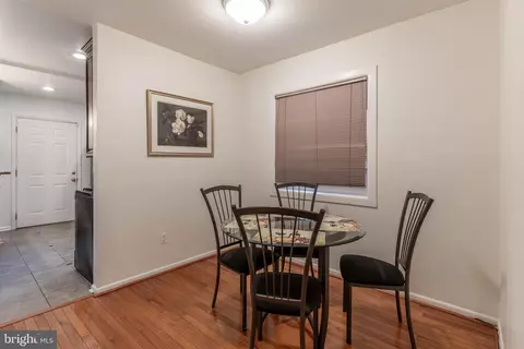 Dining - 123 Scott St, Baltimore, MD 21201 photo 2 of 3