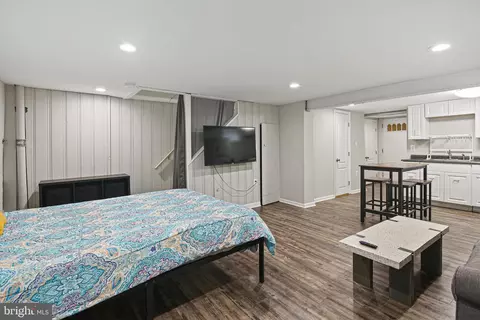 Bedroom - 700 Umbra St, Baltimore, MD 21224 photo 7 of 9