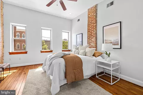 Bedroom - 1310 Hull St, Baltimore, MD 21230 photo 2 of 9