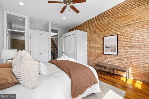 Bedroom - 1310 Hull St, Baltimore, MD 21230 photo 3 of 9