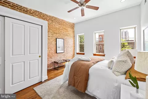 Bedroom - 1310 Hull St, Baltimore, MD 21230 photo 1 of 9