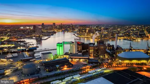 View/Area - 1310 Hull St, Baltimore, MD 21230 photo 4 of 7