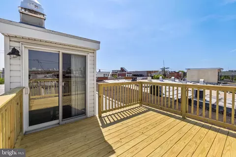 Exterior - 1310 Hull St, Baltimore, MD 21230 photo 3 of 10