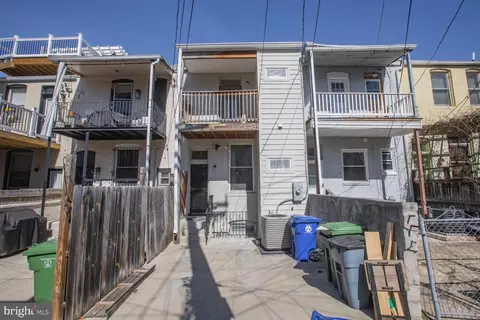 Exterior - 3109 E Baltimore St, Baltimore, MD 21224 photo 1 of 1