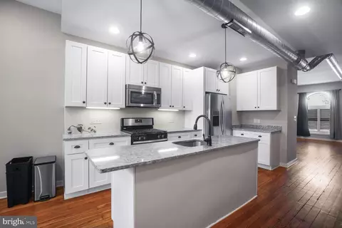 Kitchen - 3109 E Baltimore St, Baltimore, MD 21224 photo 1 of 1