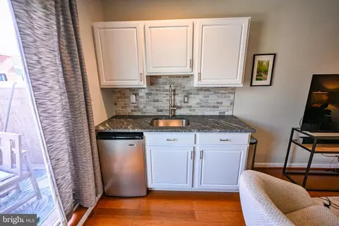 1232 Cooksie St, Baltimore, MD 21230 photo 38