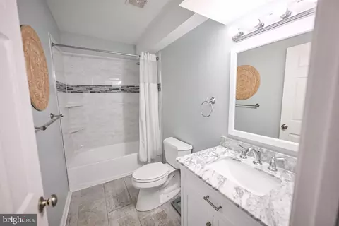 1232 Cooksie St, Baltimore, MD 21230 photo 39