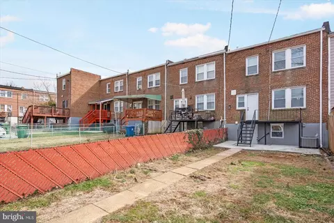 Exterior - 4208 Colborne Rd, Baltimore, MD 21229 photo 2 of 3