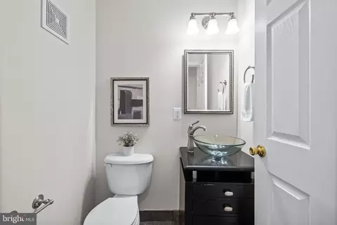 1812 Byrd St, Baltimore, MD 21230 photo 8