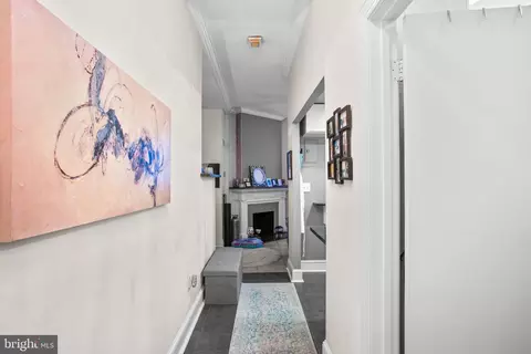 Entry Way - 1 E Chase St #309, Baltimore, MD 21202 photo 4 of 5