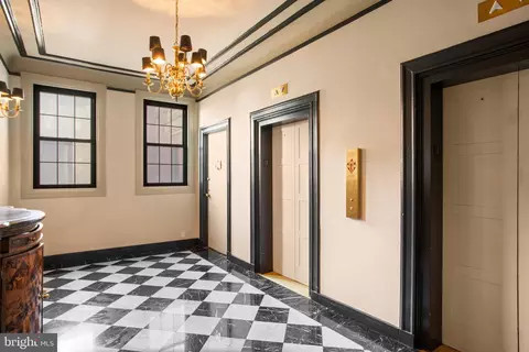 Entry Way - 1 E Chase St #309, Baltimore, MD 21202 photo 3 of 5