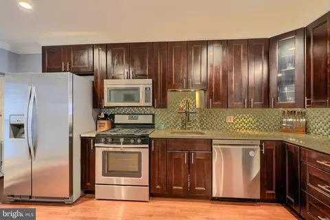 Kitchen - 104 N Luzerne Ave, Baltimore, MD 21224 photo 3 of 4