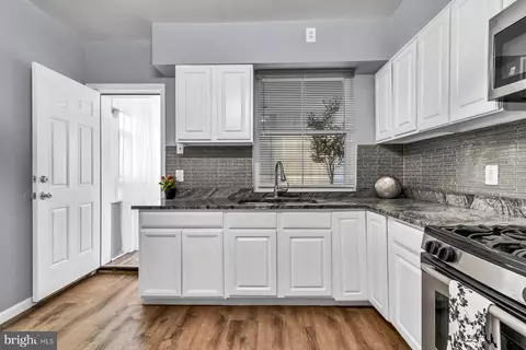 617 N Curley St, Baltimore, MD 21205 photo 13