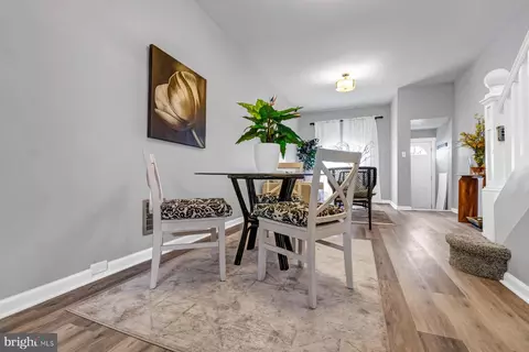 617 N Curley St, Baltimore, MD 21205 photo 16