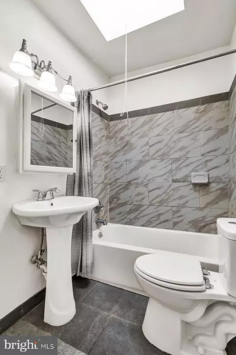 617 N Curley St, Baltimore, MD 21205 photo 20
