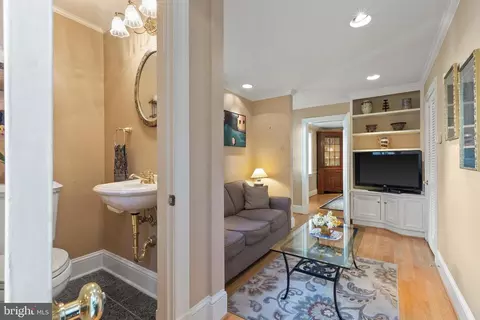 Other - 329 Tunbridge Rd, Baltimore, MD 21212 photo 8 of 24