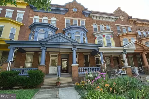 2809 N Calvert St, Baltimore, MD 21218 photo 1