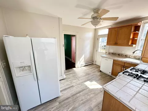 511 E 42nd St, Baltimore, MD 21218 photo 15