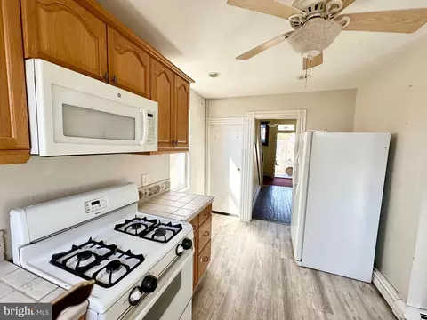 511 E 42nd St, Baltimore, MD 21218 photo 20