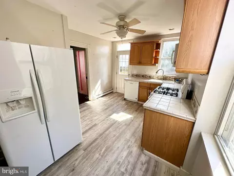 511 E 42nd St, Baltimore, MD 21218 photo 17