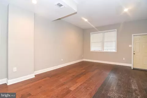 Living - 1632 E 25th St, Baltimore, MD 21213 photo 3 of 5