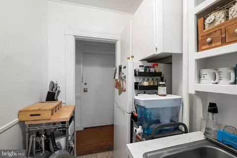 210 Laurens St, Baltimore, MD 21217 photo 26