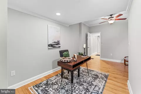 Entry Way - 1261 Riverside Ave, Baltimore, MD 21230 photo 4 of 6