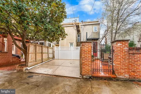 Exterior - 1261 Riverside Ave, Baltimore, MD 21230 photo 3 of 9