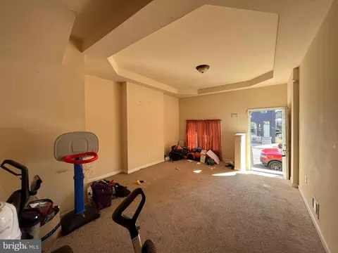 1506 E Lanvale St, Baltimore, MD 21213 photo 5