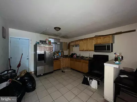 1506 E Lanvale St, Baltimore, MD 21213 photo 9