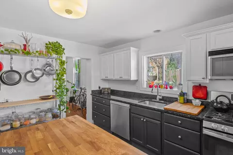 Kitchen - 620 W 34th St W, Baltimore, MD 21211 photo 3 of 3
