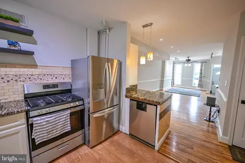 3003 Keswick Rd, Baltimore, MD 21211 photo 9