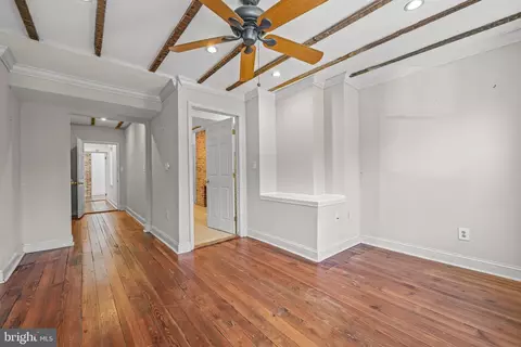 Entry Way - 1108 Battery Ave, Baltimore, MD 21230 photo 3 of 6