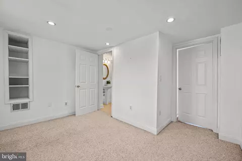 Bedroom - 1108 Battery Ave, Baltimore, MD 21230 photo 1 of 4
