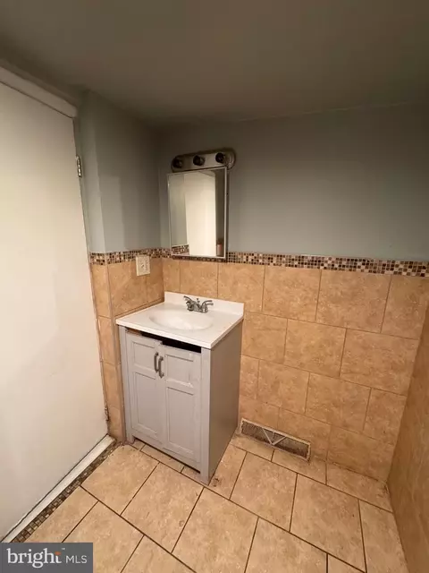 1817 Mchenry St, Baltimore, MD 21223 photo 12