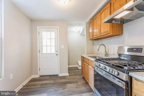 732 Denison St, Baltimore, MD 21229 photo 8