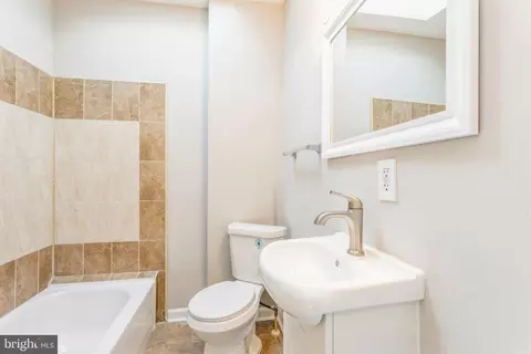 732 Denison St, Baltimore, MD 21229 photo 12