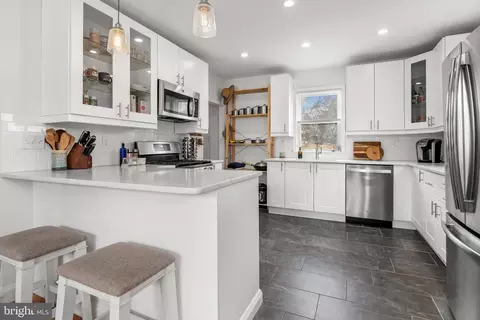 Kitchen - 4823 Herring Run Dr, Baltimore, MD 21214 photo 5 of 6
