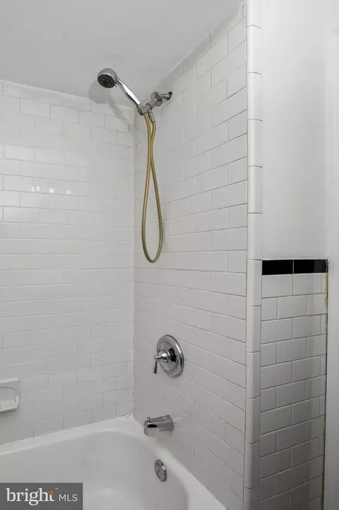 Bath - 5930 Plumer Ave, Baltimore, MD 21206 photo 4 of 4
