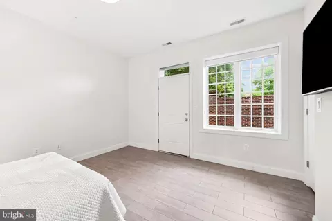 Bedroom - 715 S Regester St, Baltimore, MD 21231 photo 9 of 10