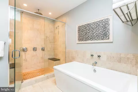 Bath - 715 S Regester St, Baltimore, MD 21231 photo 1 of 7