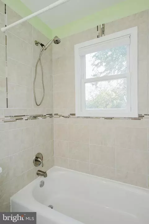 5501 Catalpha Rd, Baltimore, MD 21214 photo 20