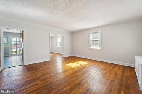 Living - 1646 Northwick Rd, Baltimore, MD 21218 photo 3 of 6