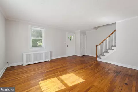 Living - 1646 Northwick Rd, Baltimore, MD 21218 photo 2 of 6