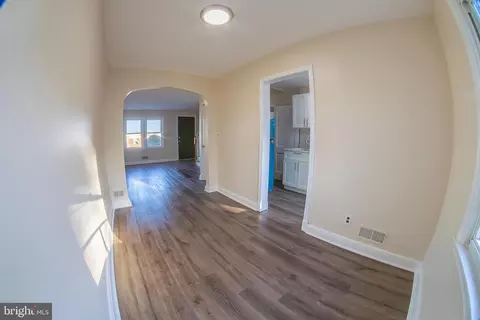 Entry Way - 3607 Dudley Ave, Baltimore, MD 21213 photo 3 of 3