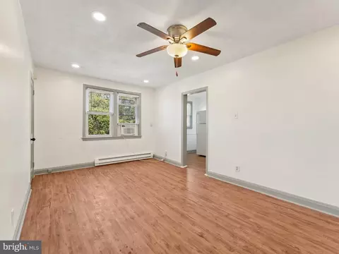 Living - 6123 Macbeth Dr, Baltimore, MD 21239 photo 2 of 4