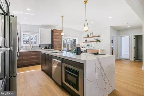 2805 Steele Rd, Baltimore, MD 21209 photo 7